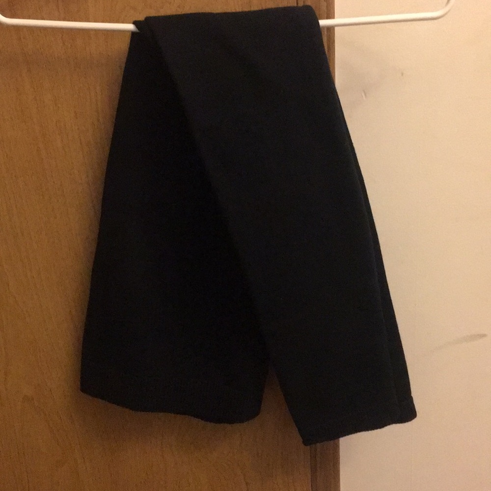 Dots Women’s black leggings🖤